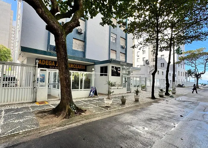 Studio 102 Pitangueiras No Terreo - Ar Condicionado - Na Quadra Da Praia! Guarujá